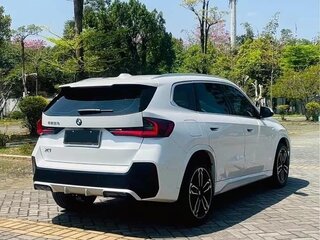 2023 BMW X1 Long 20Li sDrive III (U11/U12), белый, 2830000 рублей, вид 2