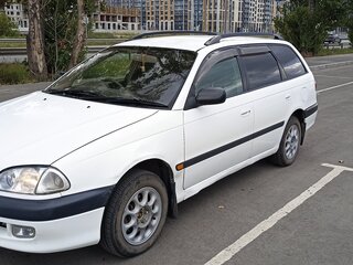 1998 Toyota Caldina II, белый, 350000 рублей, вид 1