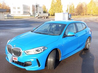 2019 BMW 1 серии 118i III (F40), голубой, 1850000 рублей, вид 1
