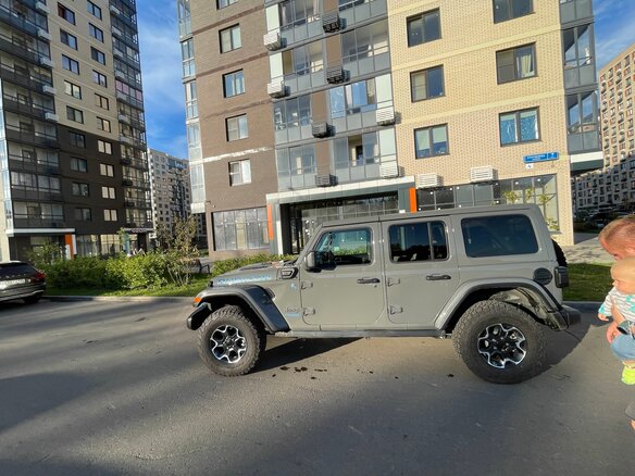 2022 Jeep Wrangler IV (JL), серый, 5850000 рублей - вид 17