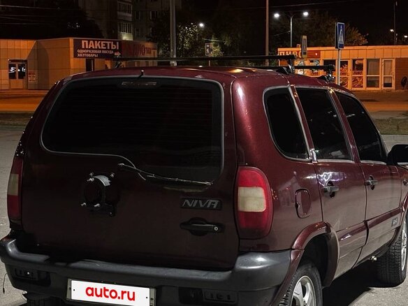 2003 Chevrolet Niva I, красный, 349000 рублей - вид 4