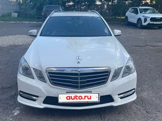 2013 Mercedes-Benz E-Класс 250 7G-Tronic IV (W212, S212, C207), белый, 1410000 рублей, вид 2