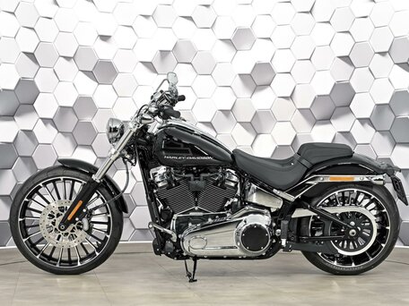 2025 Harley-Davidson Breakout, чёрный, 3099000 рублей, вид 4