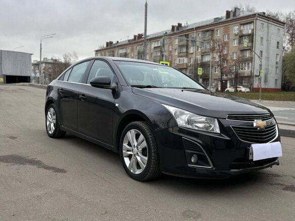 2012 Chevrolet Cruze I Рестайлинг, чёрный, 900000 рублей - вид 3