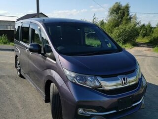2015 Honda Stepwgn Spada V, фиолетовый, 1670000 рублей, вид 2