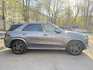 2022 Mercedes-Benz GLE 300 d II (V167), серый, 9500000 рублей, вид 3