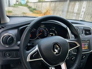 2019 Renault Logan Stepway II Рестайлинг, белый, 1350000 рублей, вид 2