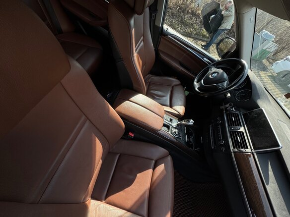 2012 BMW X5 30d II (E70) Рестайлинг, белый, 2350000 рублей - вид 11