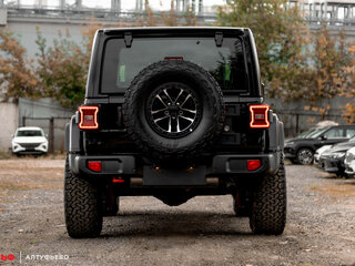 2025 Jeep Wrangler IV (JL) Рестайлинг, чёрный, 8390000 рублей, вид 4