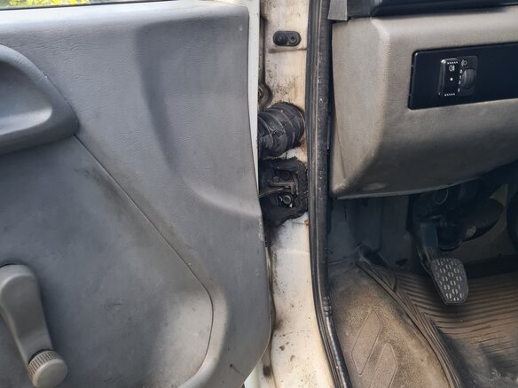 2001 Volkswagen LT, белый, 650000 рублей - вид 12
