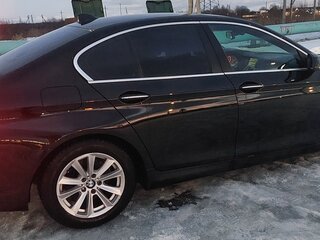 2012 BMW 5 серии 520d VI (F10/F11/F07), чёрный, 1850000 рублей, вид 2