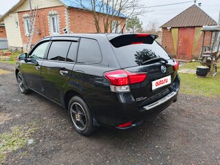 2017 Toyota Corolla Fielder XI (E160, E170, E180) Рестайлинг 1, чёрный, 1550000 рублей, вид 4