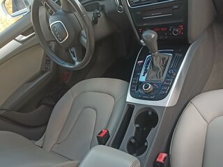 2010 Audi A4 8-speed IV (B8), серебристый, 1250000 рублей, вид 5