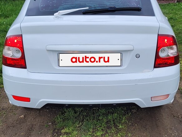 2009 Lada (ВАЗ) Priora I, белый, 350000 рублей - вид 3
