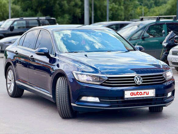 2015 Volkswagen Passat B8, синий - вид 5