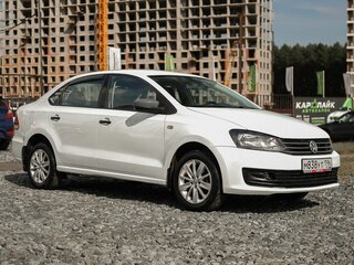 2019 Volkswagen Polo V Рестайлинг, белый, 850000 рублей, вид 4