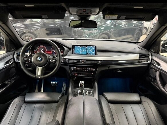 2017 BMW X6 M50d II (F16), белый, 3200000 рублей - вид 7