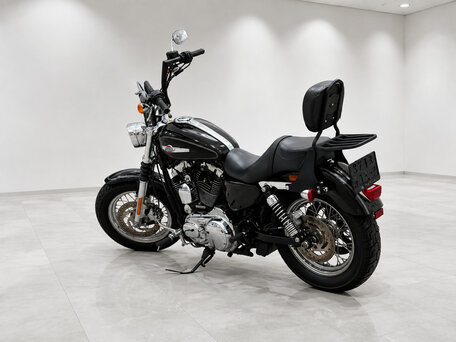 2017 Harley-Davidson Sportster 1200, чёрный, 675427 рублей, вид 5
