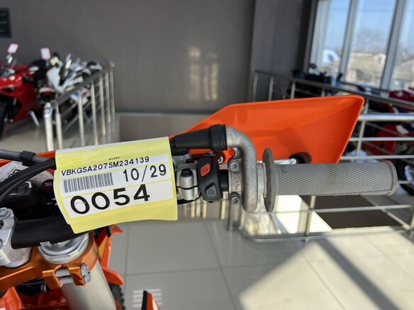 2025 KTM 250 EXC, оранжевый, 1250000 рублей - вид 18