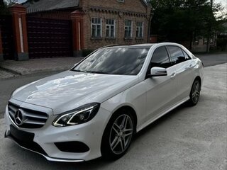 2013 Mercedes-Benz E-Класс 200 IV (W212, S212, C207) Рестайлинг, белый, 1850000 рублей, вид 2