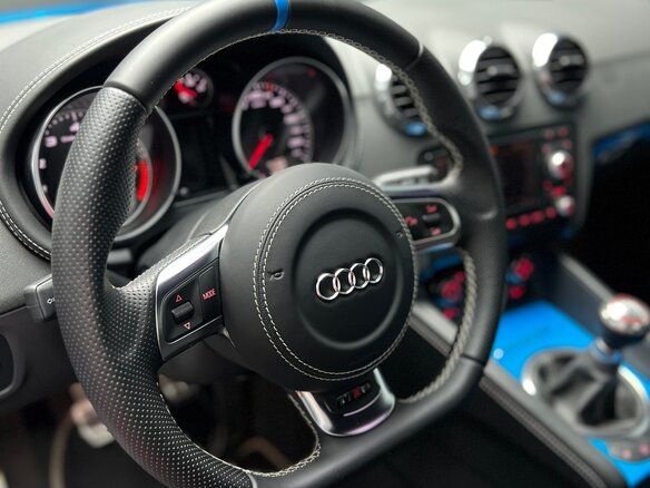 2011 Audi TT RS II (8J), голубой, 5399000 рублей - вид 25