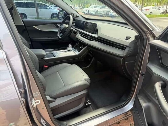 2022 Chery Tiggo 7 Plus I, серый, 1664000 рублей - вид 8