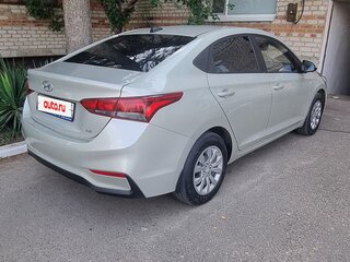 2018 Hyundai Solaris II, бежевый, 1200000 рублей, вид 3