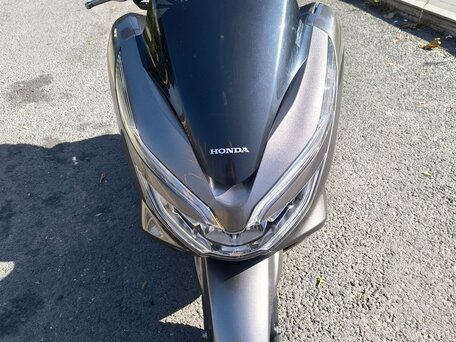 2019 Honda PCX 150, серый, 260000 рублей, вид 2
