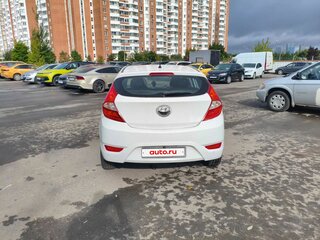 2014 Hyundai Solaris I, белый, 509000 рублей, вид 4