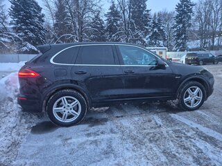 2015 Porsche Cayenne Diesel II Рестайлинг (958), чёрный, 3950000 рублей, вид 3