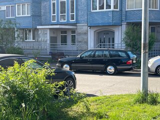 1999 Mercedes-Benz E-Класс 240 II (W210, S210), чёрный, 500000 рублей, вид 2