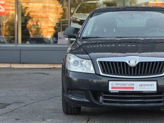 2010 Skoda Octavia II (A5) Рестайлинг, чёрный, 549000 рублей, вид 4