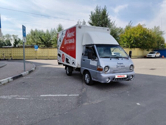 2012 Hyundai Porter, серебристый - вид 1