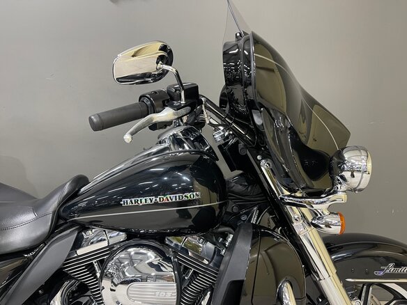 2015 Harley-Davidson Electra Glide, чёрный, 1190000 рублей - вид 13