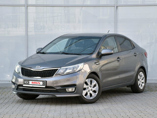 2015 Kia Rio III Рестайлинг, серый, 890000 рублей, вид 2