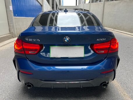 2022 BMW 1 серии 120i III (F52) Рестайлинг, синий, 1980000 рублей, вид 5