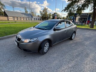 2010 Kia Cerato 6-speed II, серый, 580000 рублей, вид 4