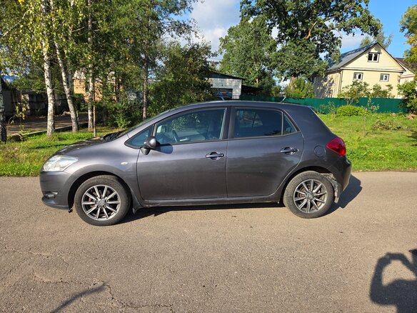2008 Toyota Auris I, серый, 680000 рублей - вид 3