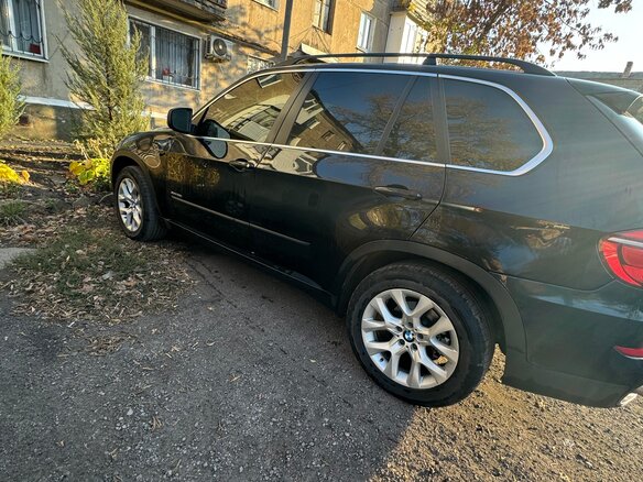 2013 BMW X5 35i II (E70) Рестайлинг, чёрный, 2000000 рублей - вид 3
