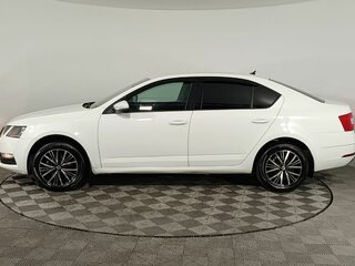 2019 Skoda Octavia III (A7) Рестайлинг, белый, 1840000 рублей, вид 4