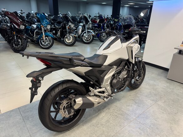 2023 Honda NC 750X, белый, 930000 рублей - вид 6