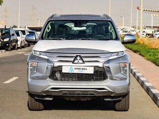 2023 Mitsubishi Montero Sport III Рестайлинг, серебристый, 4250000 рублей, вид 1
