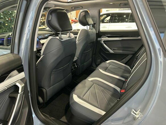2026 Geely Atlas II, голубой, 4229990 рублей - вид 9