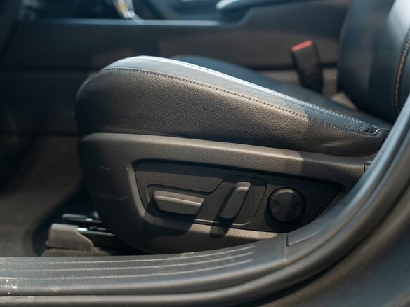 2025 Mazda CX-50, чёрный, 4725000 рублей - вид 14