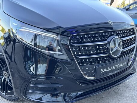 2024 Mercedes-Benz V-Класс Long 300 d длинный III (W447) Рестайлинг 2, чёрный, 17300000 рублей, вид 4