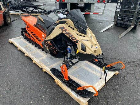 2024 Polaris 9R RMK Khaos Slash 155, бежевый, 2406207 рублей, вид 3