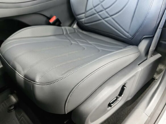 2026 Geely EX5 Гибрид EM-i, серый - вид 23
