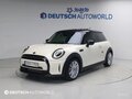 2022 Mini Hatch Cooper III (F55/F56) Рестайлинг 2, белый, 1780000 рублей