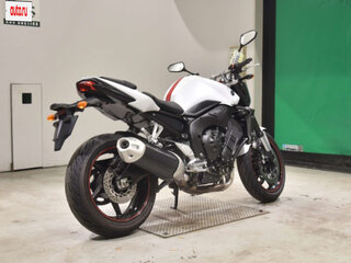 2009 Yamaha FZ1, белый, 550000 рублей, вид 5