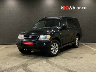 Mitsubishi Montero III